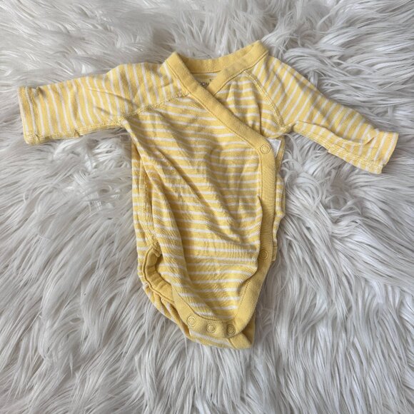 Moon and Back Hanna Andersson striped onesie size NB - Picture 1 of 2